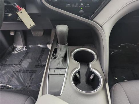 Certified 2023 Toyota Camry LE image 15