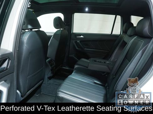 Used 2024 Volkswagen Tiguan SE R-Line AWD/4WD image 15
