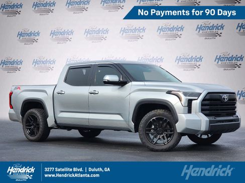 Used 2023 Toyota Tundra SR5 w/ SR5 Convenience Package RWD image 1