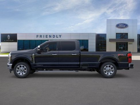 New 2026 Ford F250 Lariat w/ Chrome Package AWD/4WD image 3