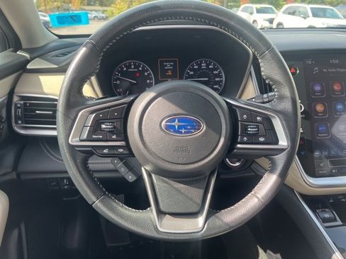 Used 2021 Subaru Outback Limited image 30