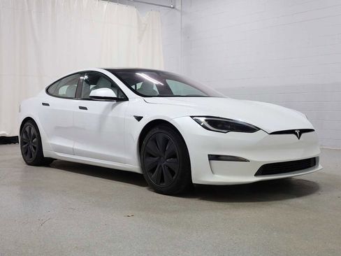 Used 2023 Tesla Model S image 13