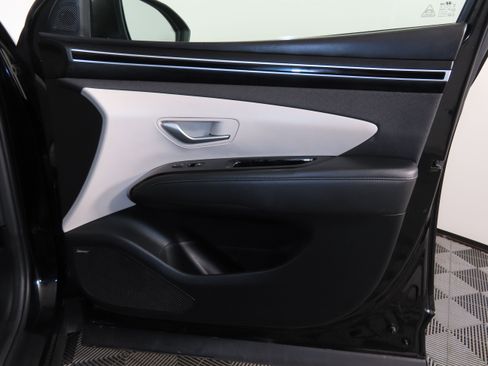 Used 2024 Hyundai Tucson Limited image 36