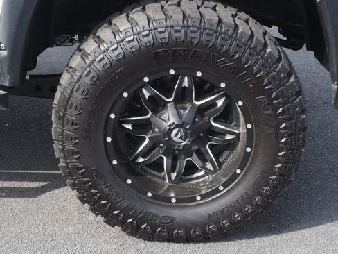 Used 2018 RAM 2500 Tradesman w/ Popular Equipment Group AWD/4WD image 9