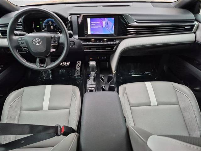 Used 2025 Toyota Camry SE FWD image 20