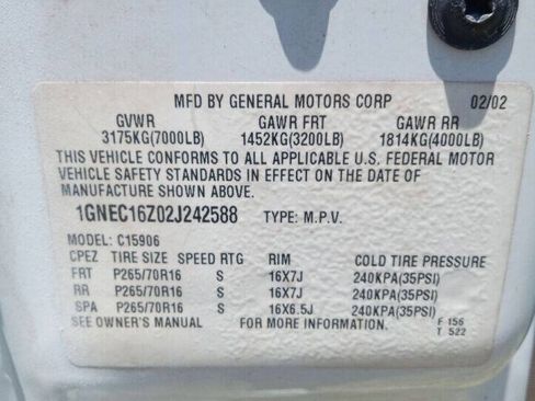 Used 2002 Chevrolet Suburban LT RWD image 23