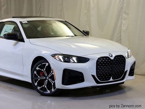 New 2026 BMW 430i xDrive Coupe w/ M Sport Package image 2