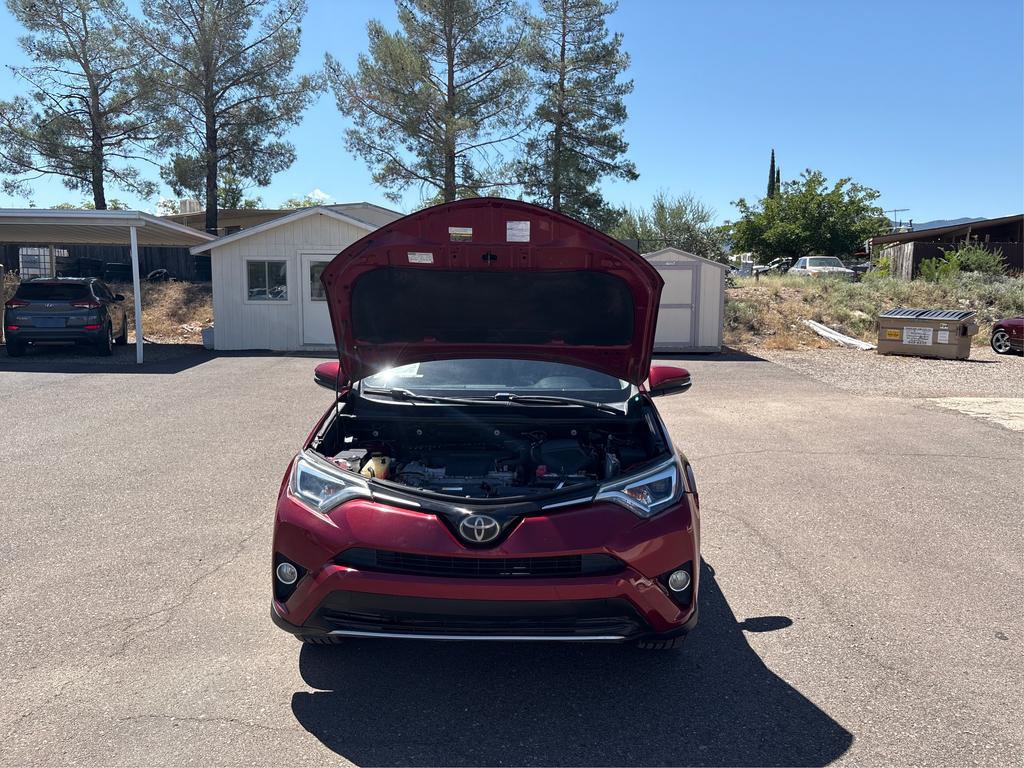 Used 2018 Toyota RAV4 Limited AWD/4WD image 11