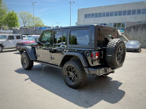 Used 2025 Jeep Wrangler Unlimited Sport AWD/4WD image 12