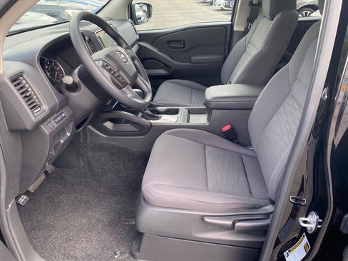 Used 2024 Nissan Frontier S w/ Technology Package AWD/4WD image 9