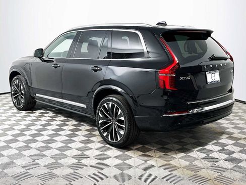 New 2026 Volvo XC90 T8 Plus image 5