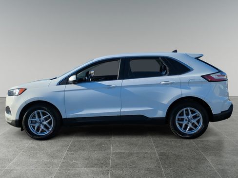 Used 2022 Ford Edge SEL AWD/4WD image 2