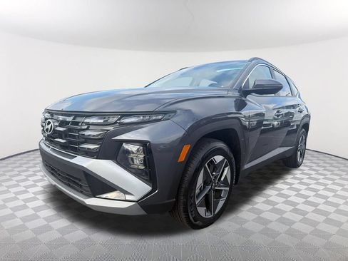 Certified 2025 Hyundai Tucson SEL AWD/4WD image 1