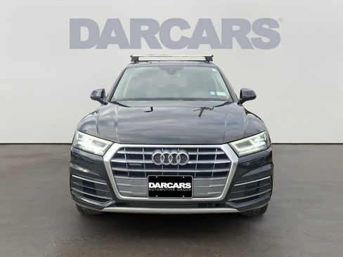 Used 2020 Audi Q5 2.0T Premium Plus w/ Premium Plus Package image 2
