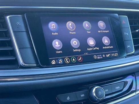 Used 2022 Buick Enclave Premium image 9