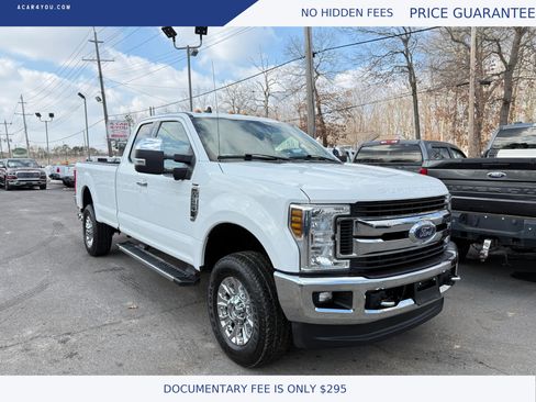 Used 2019 Ford F350 XLT w/ XLT Premium Package image 4