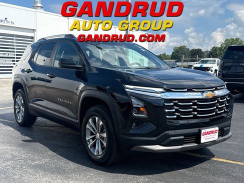 Certified 2025 Chevrolet Equinox LT w/ Convenience Package II AWD/4WD image 1