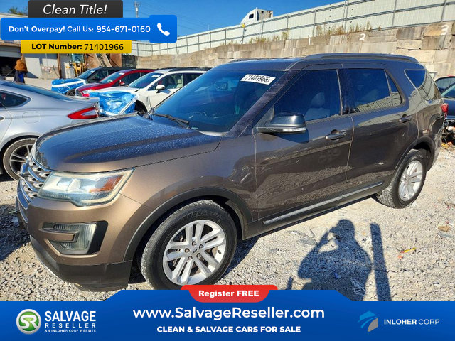 Used 2016 Ford Explorer XLT w/ Equipment Group 202A FWD image 1