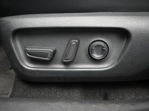 Used 2026 Toyota RAV4 XSE w/ Weather Package AWD/4WD image 10