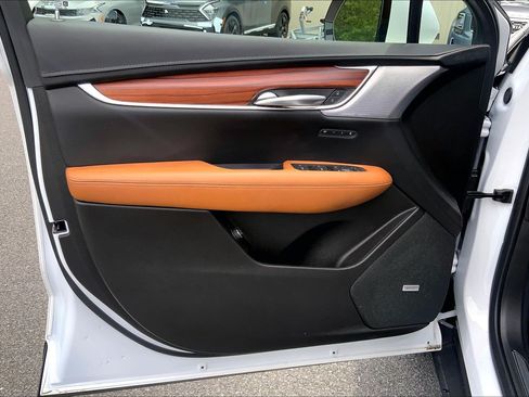 Used 2024 Cadillac XT5 Premium Luxury AWD/4WD image 25