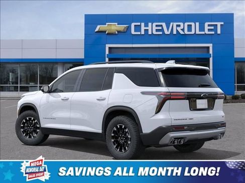 New 2026 Chevrolet Traverse Z71 w/ Driver Confidence Package AWD/4WD image 3