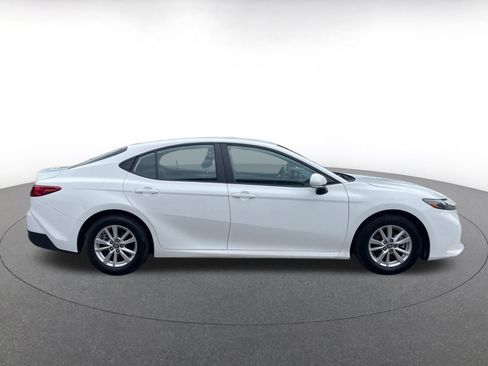 Used 2025 Toyota Camry LE image 15