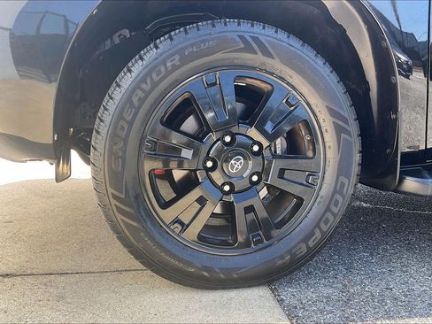 Used 2019 Toyota Sequoia TRD Sport w/ TRD Sport Premium Package AWD/4WD image 11