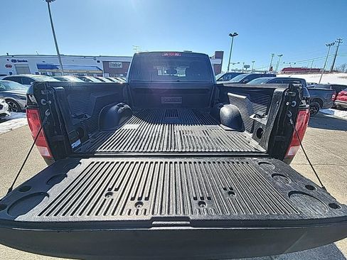 Used 2024 RAM 1500 Classic SLT AWD/4WD image 20