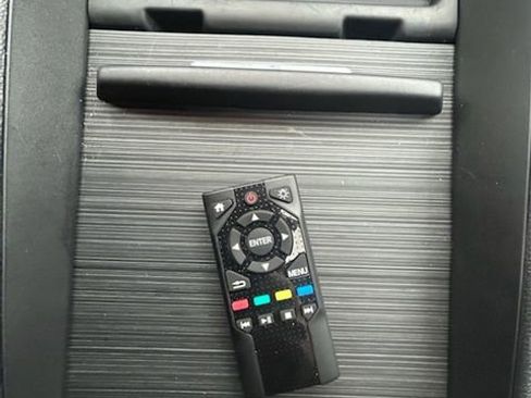 Used 2024 Honda Odyssey Elite image 18