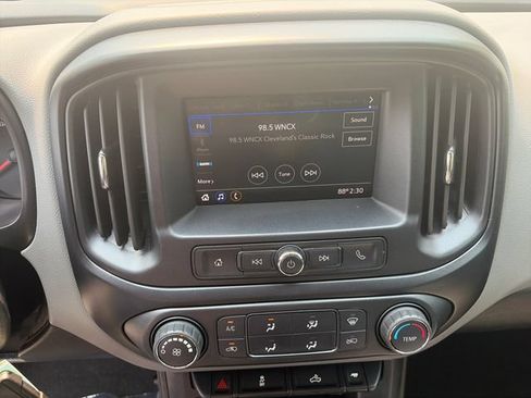 Used 2022 Chevrolet Colorado W/T w/ WT Convenience Package AWD/4WD image 23