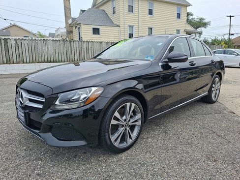 Used 2018 Mercedes-Benz C 300 4MATIC Sedan image 3