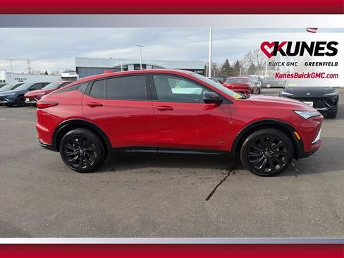 New 2026 Buick Envista Sport Touring w/ Convenience I Package image 2