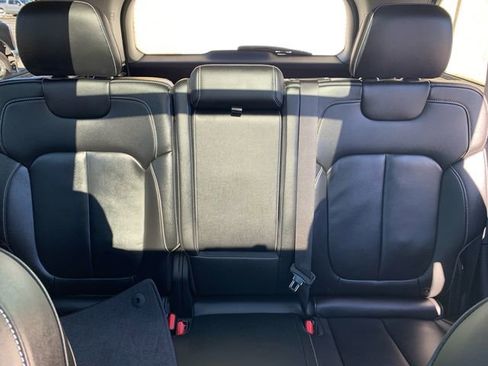 Used 2022 Jeep Grand Cherokee Limited 4xe image 38