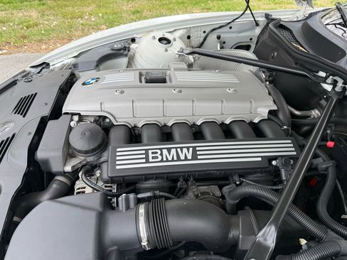 Used 2006 BMW Z4 3.0i image 40