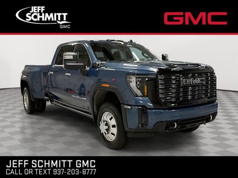 New 2026 GMC Sierra 3500 Denali Ultimate image 1