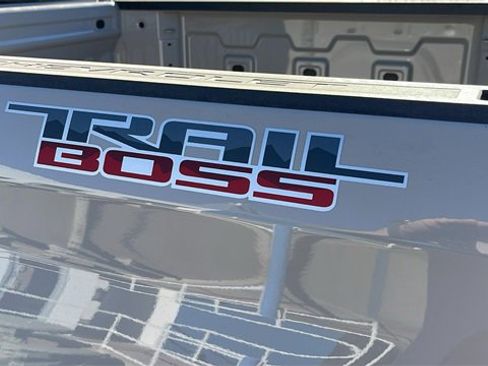 New 2026 Chevrolet Silverado 1500 Custom Trail Boss w/ LPO, Dark Essentials Package image 31