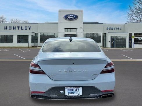 Used 2023 Genesis G70 2.0T w/ Sport Prestige Package image 5