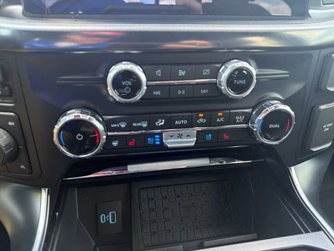 Used 2024 Ford F150 Raptor AWD/4WD image 9