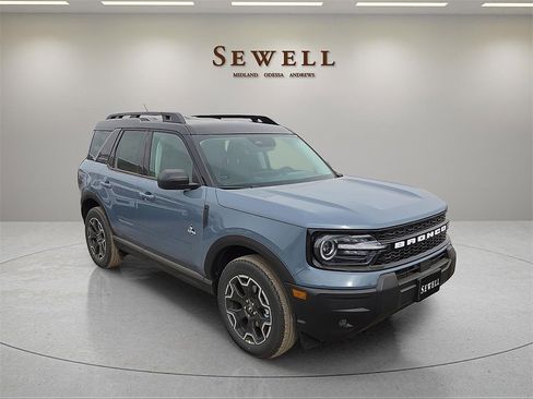 New 2025 Ford Bronco Sport Outer Banks image 6