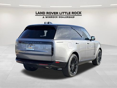 New 2025 Land Rover Range Rover SE AWD/4WD image 2