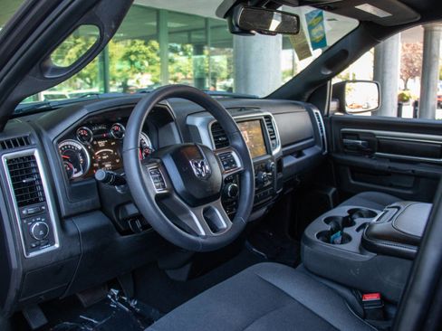 Used 2022 RAM 1500 Classic Warlock w/ Electronics Group image 11