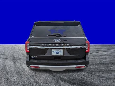 Certified 2024 Ford Expedition Limited RWD image 5