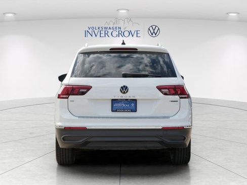 Certified 2022 Volkswagen Tiguan SE AWD/4WD image 6