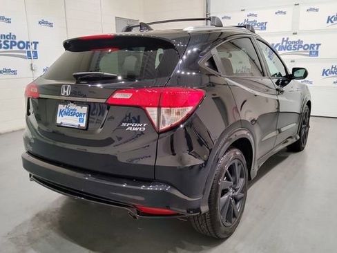Used 2021 Honda HR-V Sport image 8