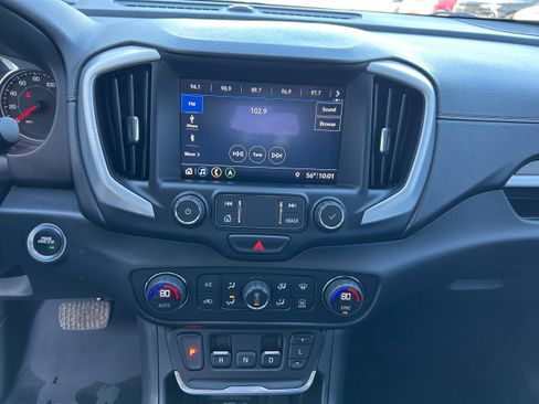 Used 2020 GMC Terrain SLE w/ Driver Convenience Package image 23