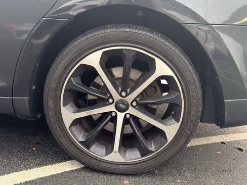 Used 2015 Ford Taurus SHO w/ Equipment Group 401A image 8