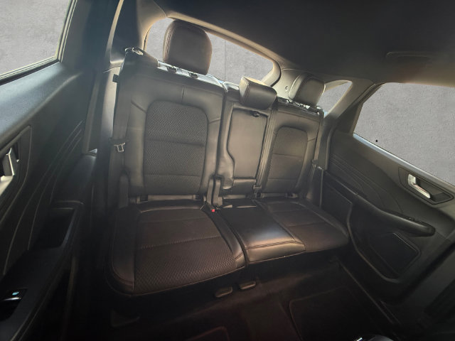 Used 2023 Ford Escape ST-Line AWD/4WD image 22