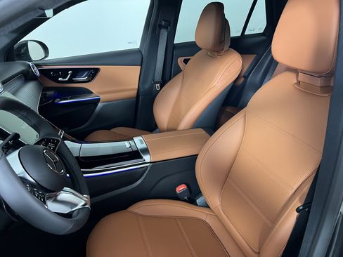 New 2026 Mercedes-Benz GLC 300 4MATIC image 17