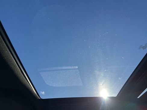 Used 2023 Ford Expedition Max Limited image 22