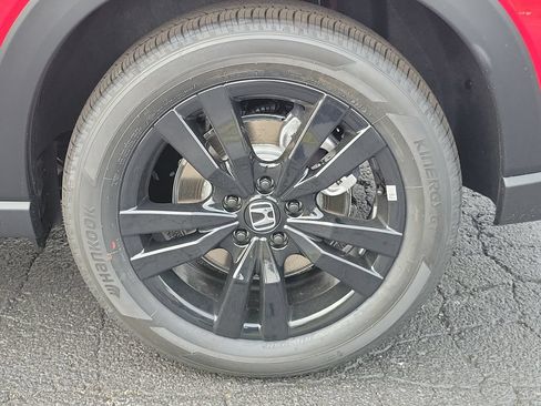 New 2027 Honda HR-V Sport image 5